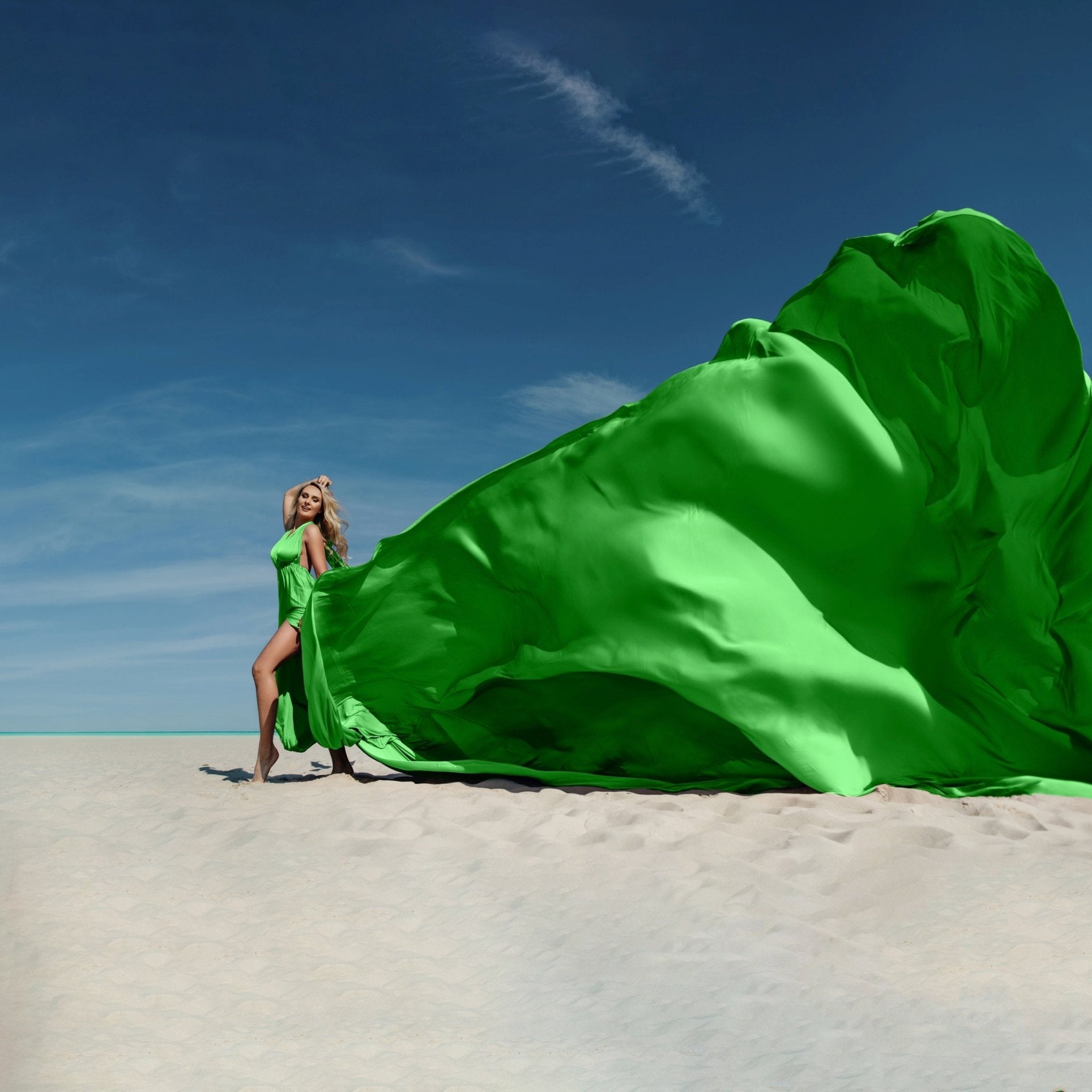 Long Flying Dress - Made-to-Measure Dress for Photoshoot | Lansy Green / length 197 inch (5 m) - length as on the photo Long Flying Dress - Made-to-Measure Dress for Photoshoot | Lansy Green / length 197 inch (5 m) - length as on the photo